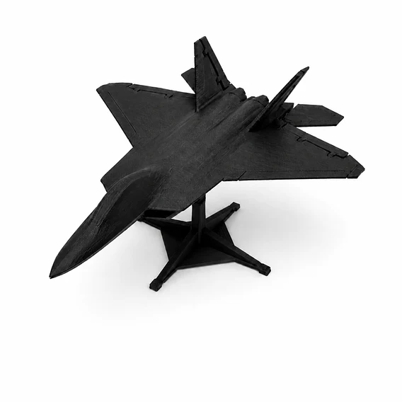 Модель винищувача на підставці F22